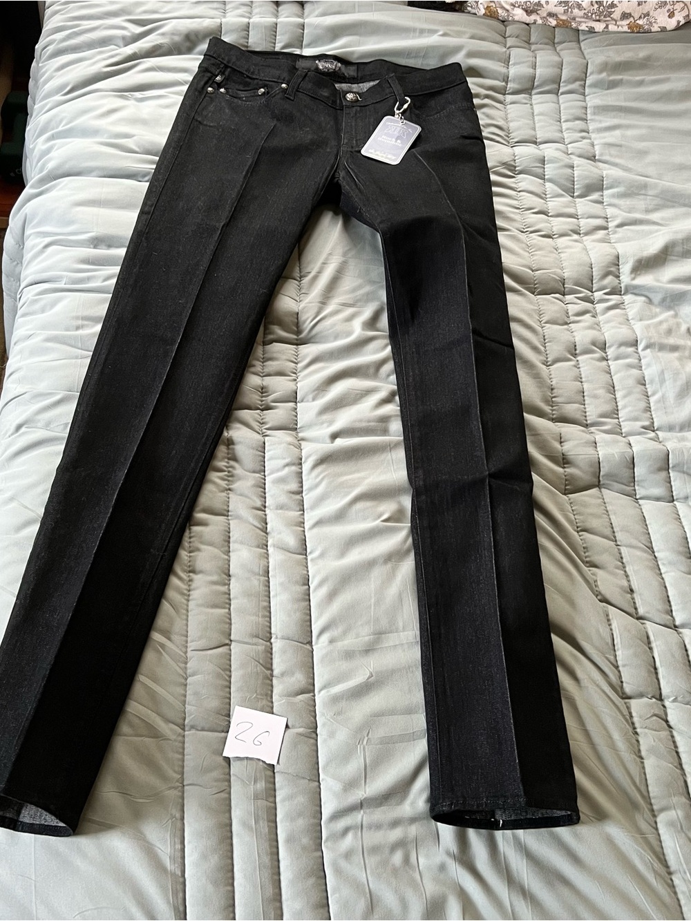 Rock & Republic Black Skinny Jeans